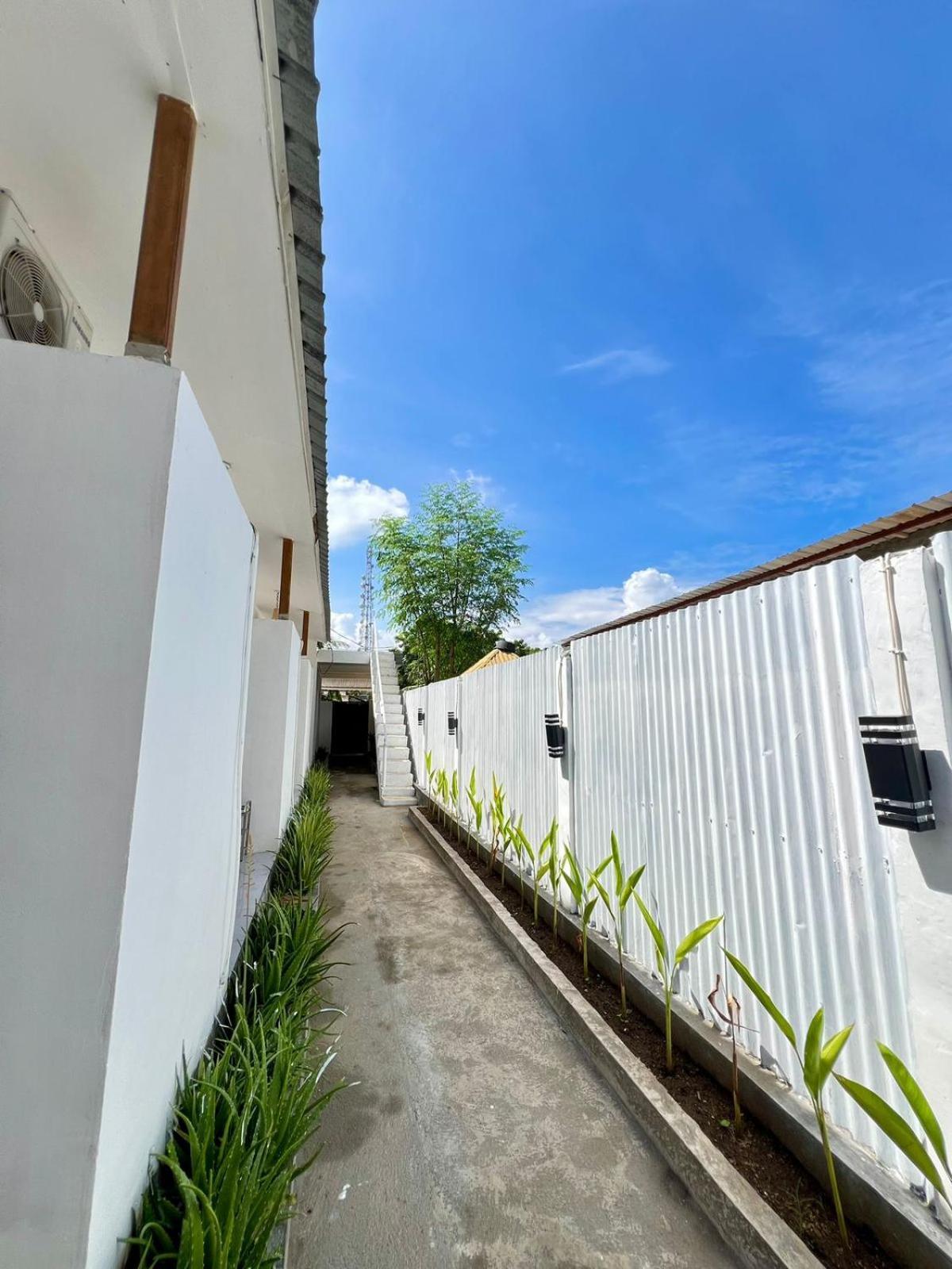 Saellahouse Apartment Gili Trawangan Exterior photo