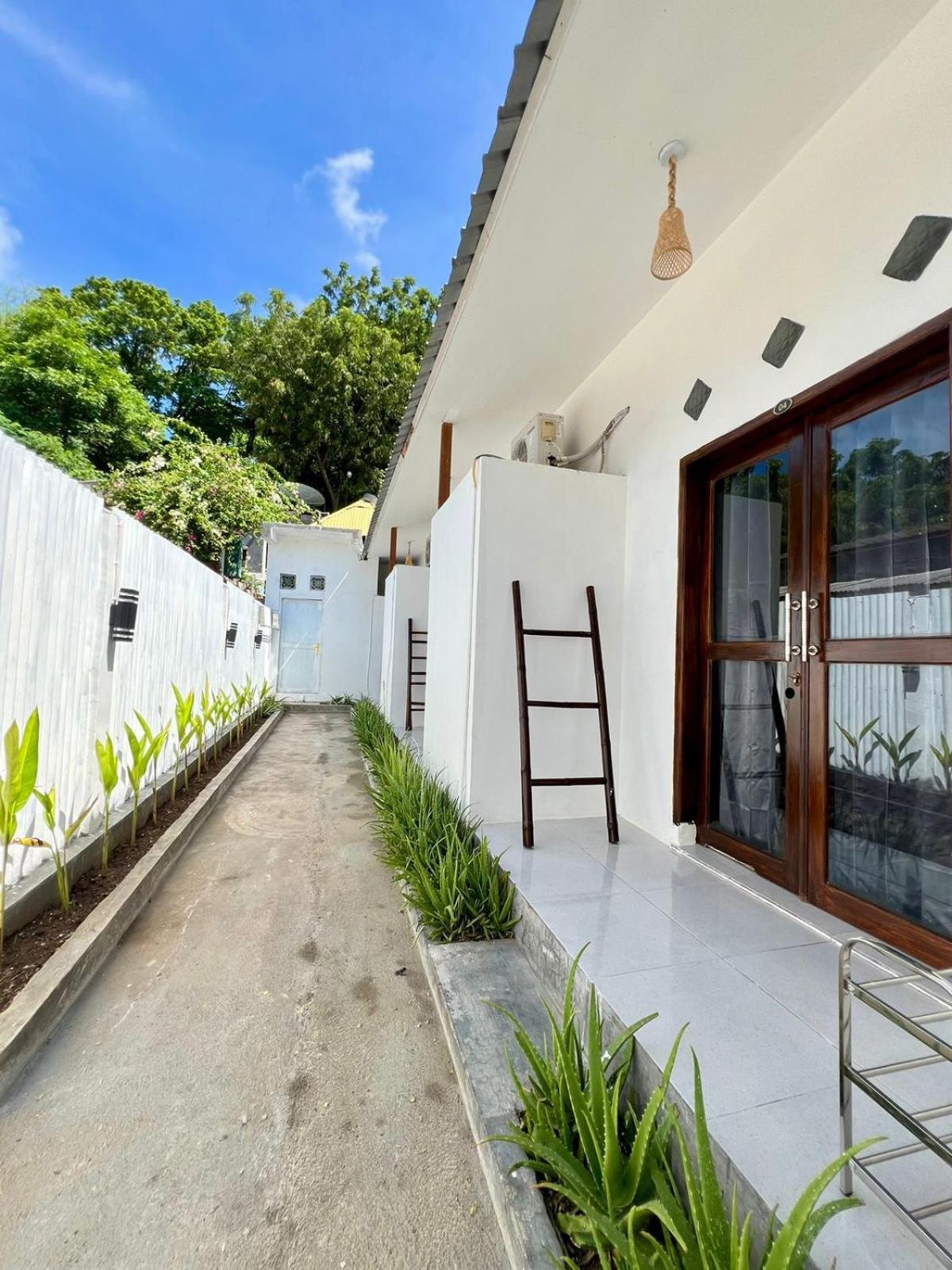 Saellahouse Apartment Gili Trawangan Exterior photo