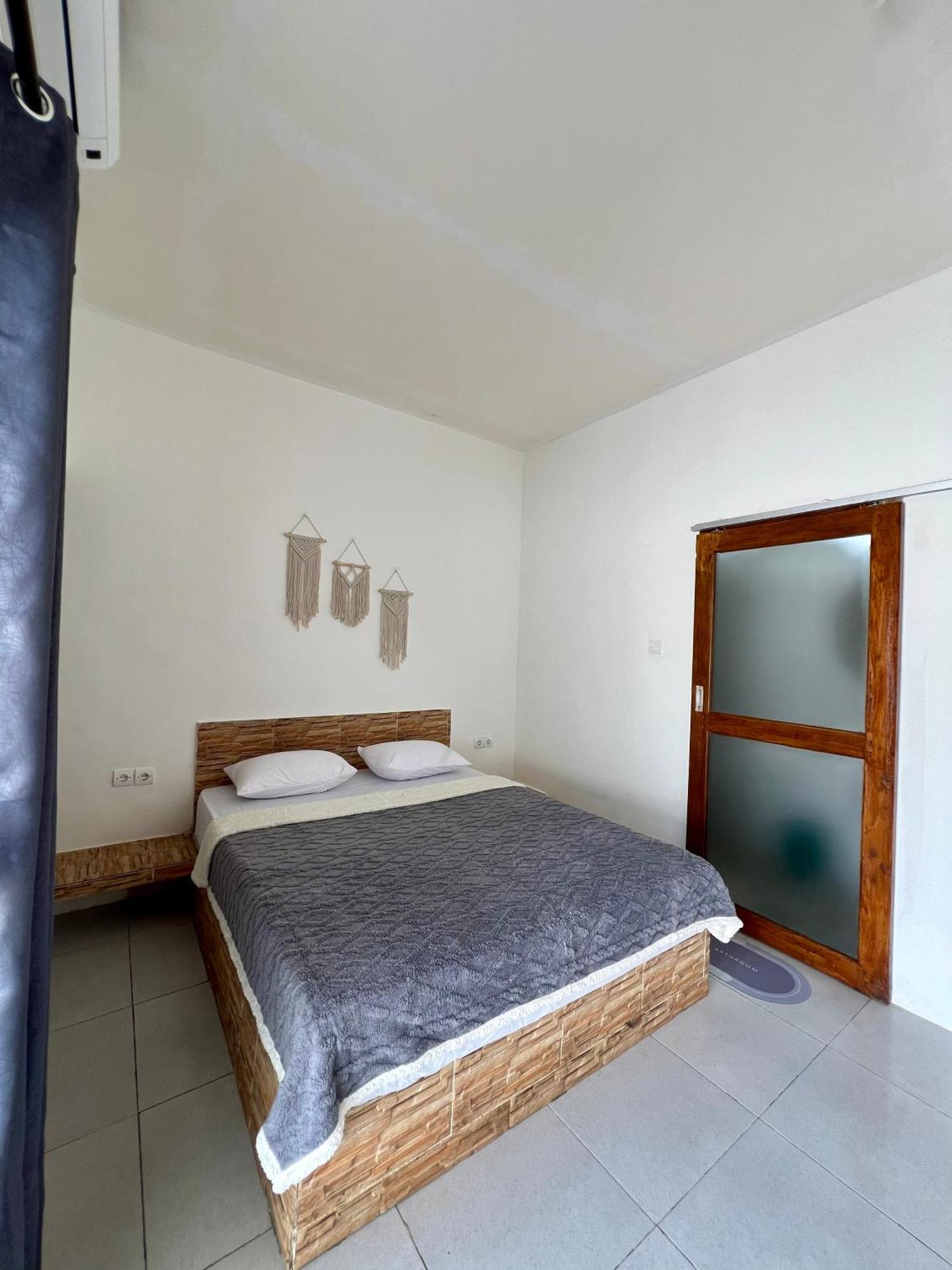 Saellahouse Apartment Gili Trawangan Exterior photo